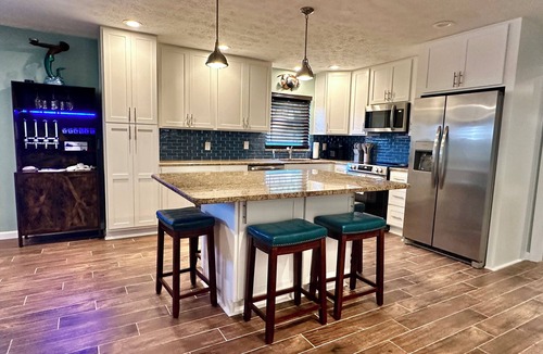Weeki Wachee Gardens House | EPIC Weeki Wachee paddle house included paddleboards and kayaks!