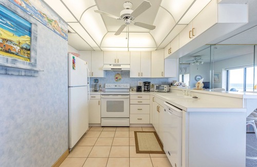 New Smyrna Beach Condo | Errol by the Sea unit 406- 1BD - Seaside Escape