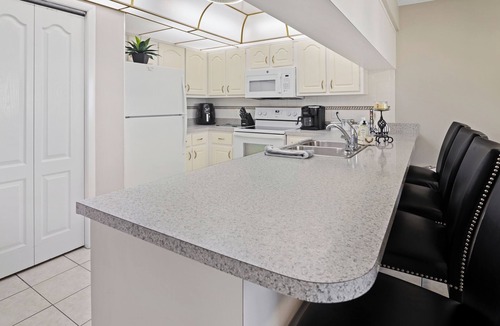 New Smyrna Beach Condo | Errol by the Sea unit 302 -2BD- Gone Coastal