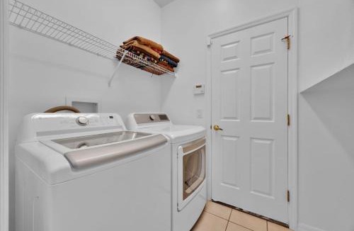 Calabay Parc House | Escape Calabay Parc & Gameroom