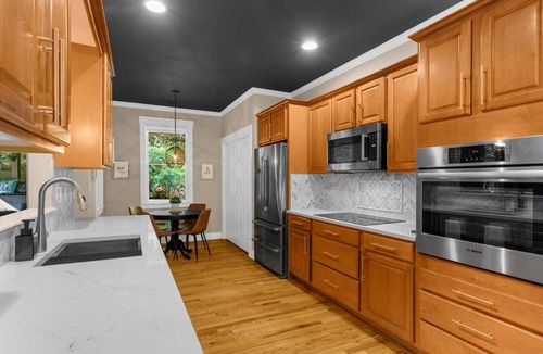 Big Canoe House | Escape to Nestled Sparrow, a peaceful 4BR/3BA retreat in Big Canoe, GA