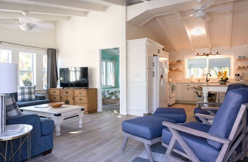 Jose's Hideaway House | Escape to SALTWATER&SUNSETS -Newly Remodeled-Pool & Club Access