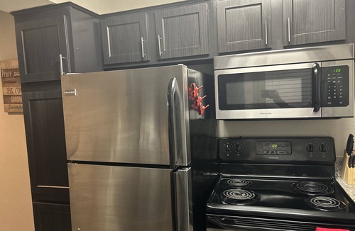 Augusta Apartment | Essentials, Medical District, Pool, Golf, Gym, Wifi, TVs, WasherDryer, Clean