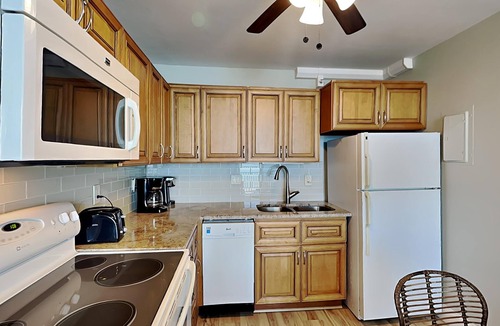 South Island Condo | Estero Beach & Tennis 907A | Beachfront + Resort-Style Amenities