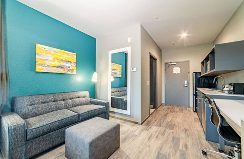 Everglades City Hotel | Everglades Adventures Hotel Suites by Ivey House