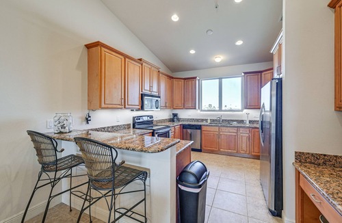 Everglades City Condo | Everglades City Condo w/Porch: Steps to Water!