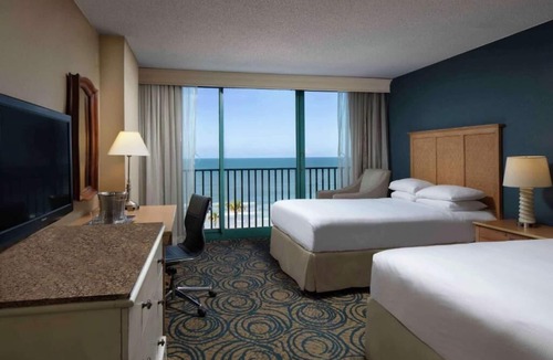 Brush - Stewarts Hotel | Excellent Choice! Enjoy at the Pool, Pets Allowed, Steps from Daytona Beach!
