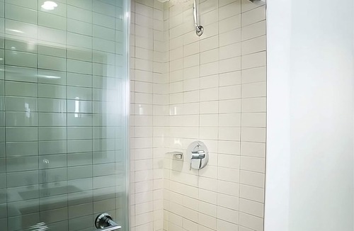 Brush - Stewarts Hotel | Excellent Choice! Enjoy at the Pool, Pets Allowed, Steps from Daytona Beach!