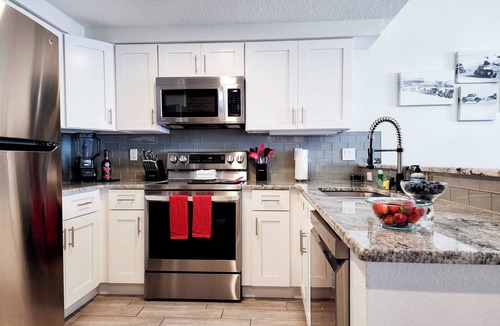 Daytona Beach Condo | Exceptional Luxe Beach Loft @ Ocean Walk Resort+4 Pools+Slide+Lazy River