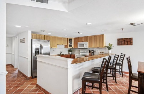 Royal Harbor House | Exceptional Waterfront Condo in Downtown Naples!