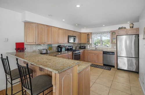 Southend House | EXCLUSIVE OCEANFRONT LUXURY PRIVATE RESIDENCE