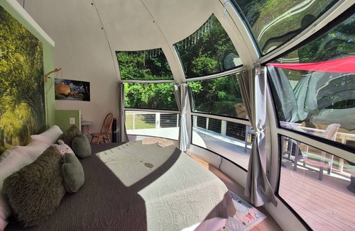 Milledgeville RV Rental | Exclusive Private Woodland Escape – Book 2 domes on 100+ Acres