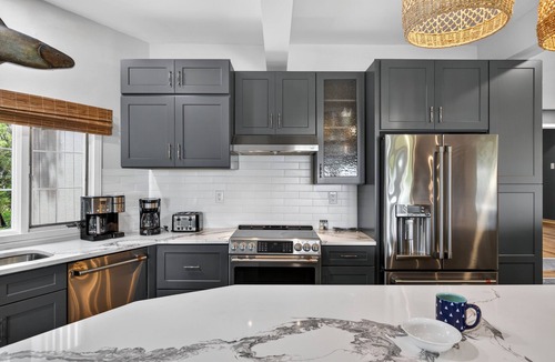 West Beach Village Condo | Exclusive Seascape in West Beach Village! 3 King Beds! Oceanfront!