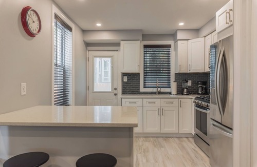 Belmont House | Executive 3BR University City within minutes to Drexel Penn CHOP