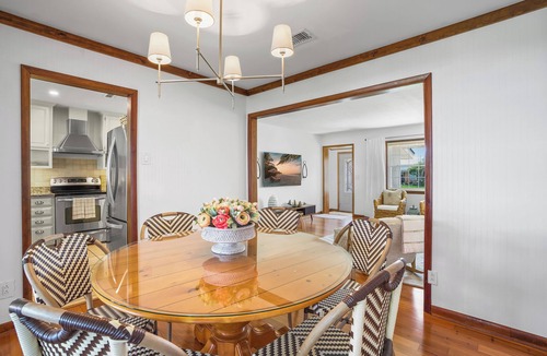 Jacksonville Beach House | Experience Coastal Bliss: Your 3-Bedroom, 2-Bath Retreat Minutes from the Beach!