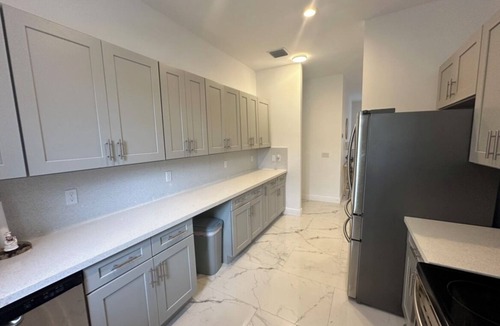 Dania Beach House | Experience HollywoodnGlamour an exquisite single level 4 bedroom
