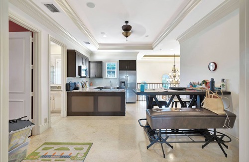 Jupiter House | Experience island living at its finest in this private Jupiter River Estate