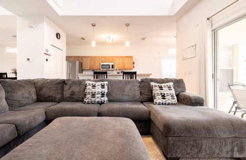 Highgate Park Villa | Experience Magic! 5BR 4BA Luxury Villa with Private Heated Pool near Disney!