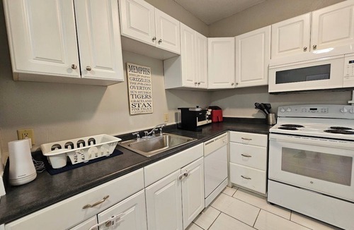 Vollintine-Evergreen House | Experience Memphis charm near Beale St 5 min drive