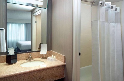 Home Park Hotel | Experience Midtown Atlanta's Vibrant Scene! 2 Spacious Rooms w/Balconies! Pool!