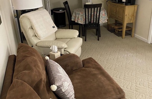 Tellico Village House | Experience peace & quiet. Central Tellico Village-Private Apartment, Non-smoking