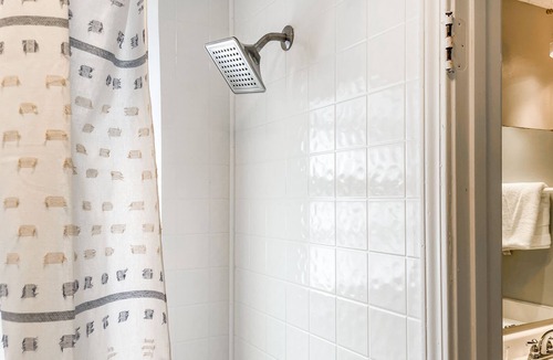 West Pensacola House | Experience the Ultimate Confort & Cozy Family retreat at Devonshire Dreams