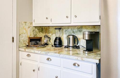 West Pensacola House | Experience the Ultimate Confort & Cozy Family retreat at Devonshire Dreams