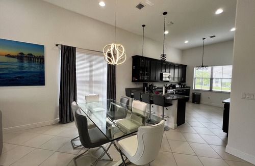 Ave Maria House | Experience your Dream Vacation Home