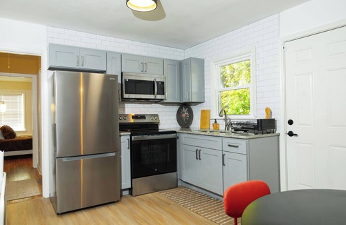 Sylvan Hills House | Explore Atlanta, enjoy your stay — and make yourself at home!