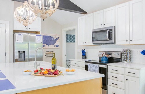 Mount Airy House | Explore Mayberry: 2 King Masters, 3 Bed/3 Bath, Fire Pit