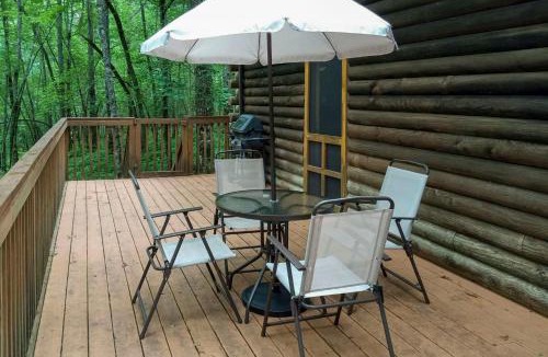 Brevard House | Explore the Land of Waterfalls! Brevard Log Cabin