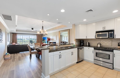 Reunion Condo | Exquisite 3rd floor condo | 3 Bed, 3 Bath