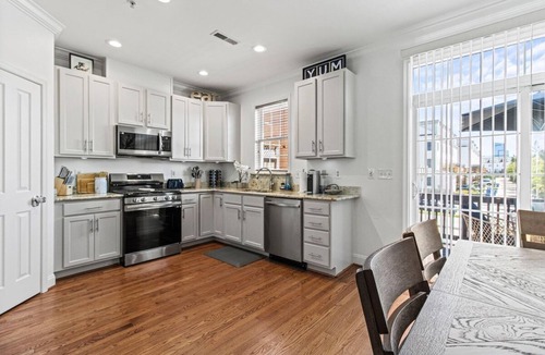 Downtown Baltimore House | Exquisite Living in Downtown Baltimore
