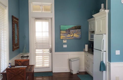 Watercolor Cottage | EXQUISITE WATERCOLOR CARRIAGE HOUSE! SLEEPS 2-4-COME TO THE BEACH & ENJOY 30A!