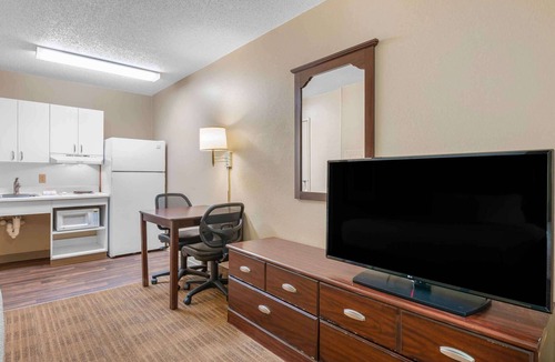 Survey Creek Hotel | Extended Stay America Suites Fort Lauderdale Tamarac