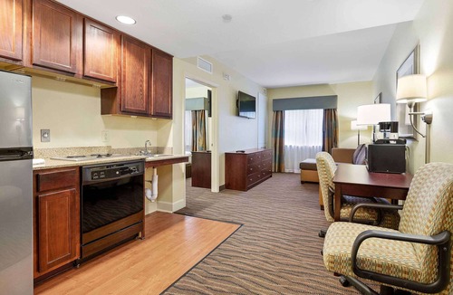 Lakeland Hotel | Extended Stay America Premier Suites Lakeland I4