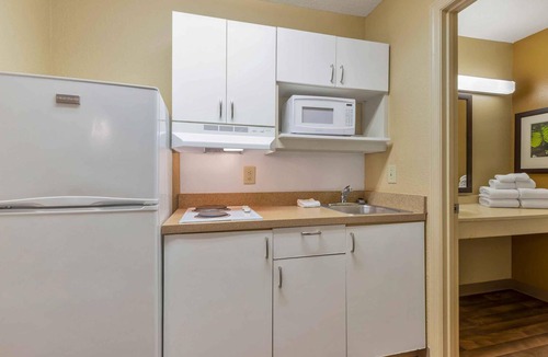 Columbia Hotel | Extended Stay America Suites Columbia West Interstate 126