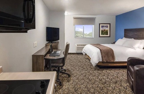 Augusta Hotel | Extended Stay Hotel Near I-20, Augusta National Golf Club & Downtown Attractions
