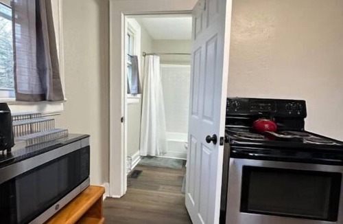 Hickory Apartment | Extended Stay NE Hickory 1 Bedroom 1 Bath, Workspace, Washer Dryer, Duplex Apt.