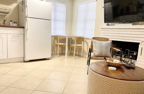 Bayshore Gardens House | EXTENDED SUMMER SALE! Weekends are best spent at the Beach!