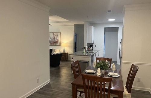 Alpharetta Apartment | Fabulous 3 bedroom/2 bath with attached Garage