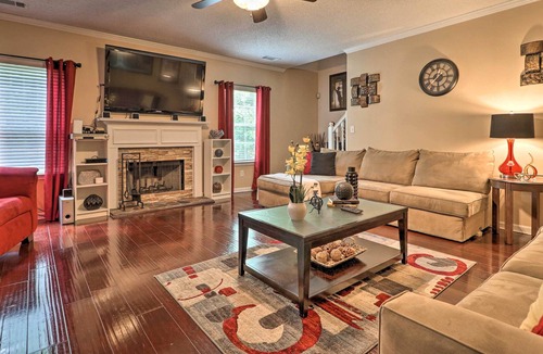 Fairburn House | Fairburn Home w/ Fire Pit - 24 Mi to Atlanta!