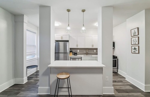 University City Apartment | Fairfax 126 I 1bd/1bth University City