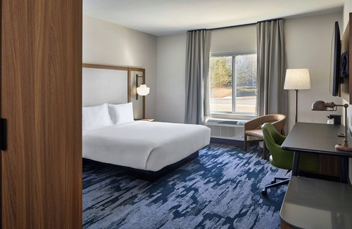 Cornelia Hotel | Fairfield By Marriott Inn & Suites Cornelia
