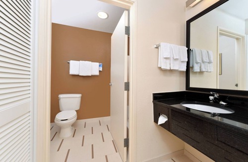 Orange Park Hotel | Fairfield Inn by Marriott Jacksonville Orange Park