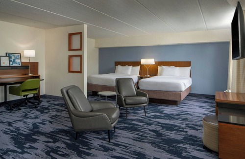 College Park Hotel | Fairfield Inn & Suites Atlanta Airport South/Sullivan Road