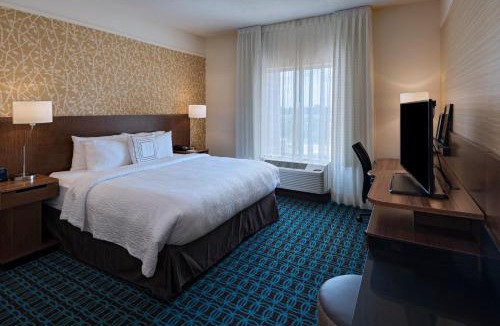 Dublin Hotel | Fairfield Inn & Suites by Marriott Dublin