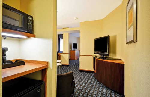 Orient Park Hotel | Fairfield Inn & Suites by Marriott Tampa Fairgrounds/Casino