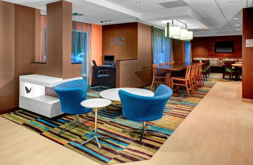 Alpharetta Hotel | Fairfield Inn & Suites by Marriott Atlanta Alpharetta