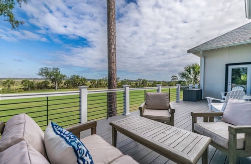 Sweetgrass House | Fairway to Heaven | Luxurious 6-BR Fripp Island Home with Marsh Views, Golf, Pools, and More!